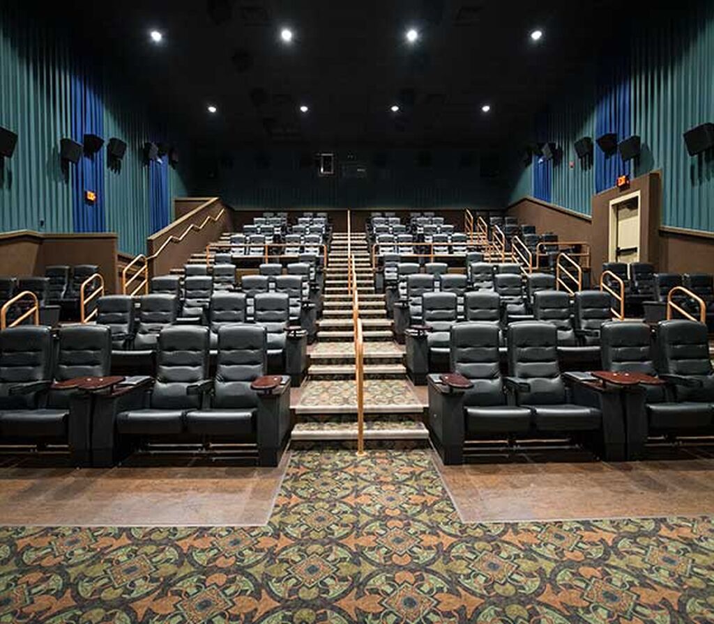 Yakima Theatre's Orion Cinema with Irwin Seating model 72.84.82.84